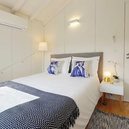 Hm - Flores Skylight Apartment Porto