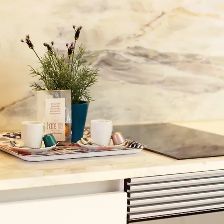 Hm - Flores Skylight פורטו