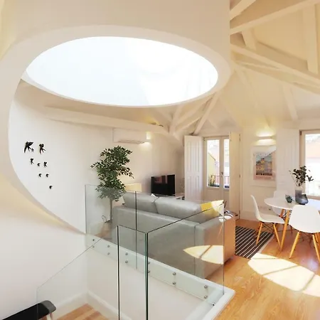 Hm - Flores Skylight Lejlighed