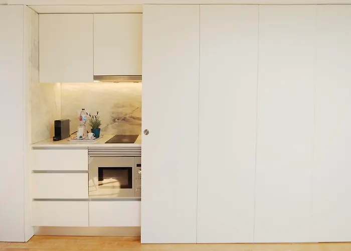 Hm - Flores Skylight ポルト